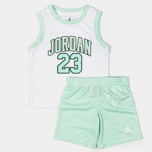 NWT JORDAN 23 SHORTS
PRESCHOOL LIFESTYLE MATCHING SET SIZE 3T
